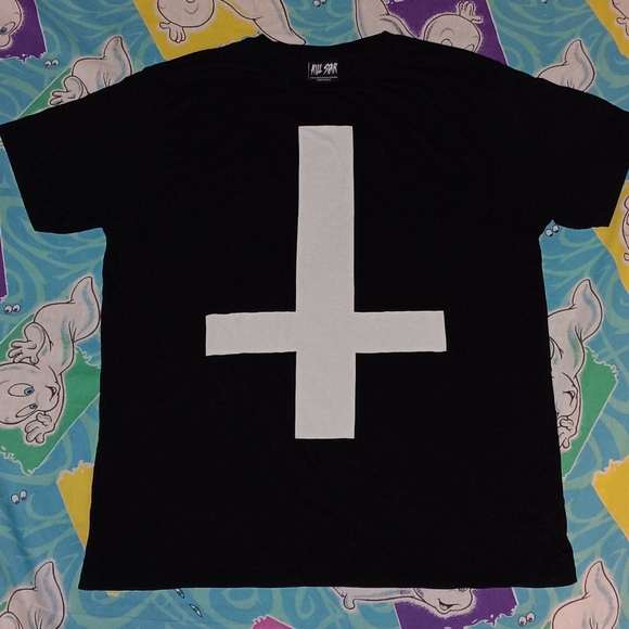 Killstar Upside Down Cross Shirt Horror Vintage Tee Dolls Kill Crucifix Satanic - Picture 1 of 5
